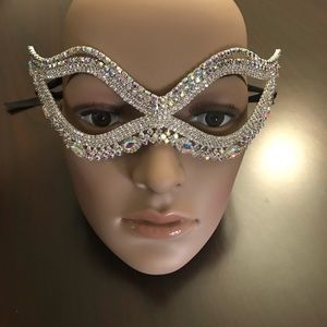 Masquerade mask